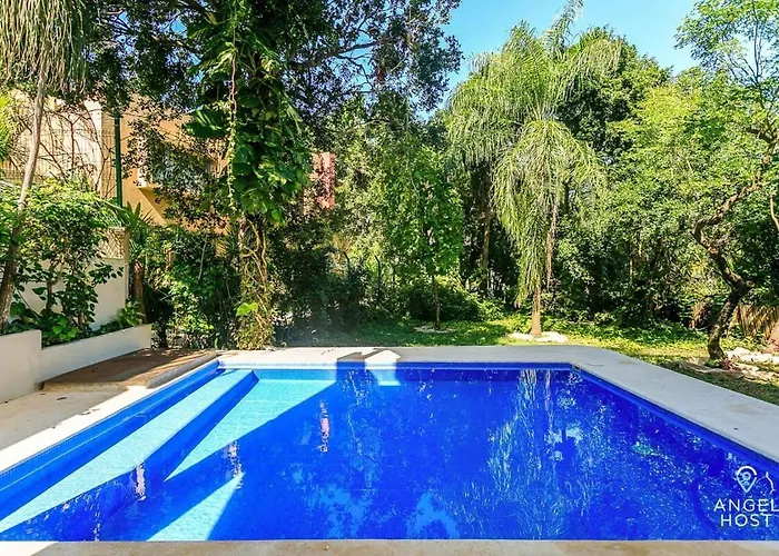 Villa With Private Pool & Large Garden In Playacar